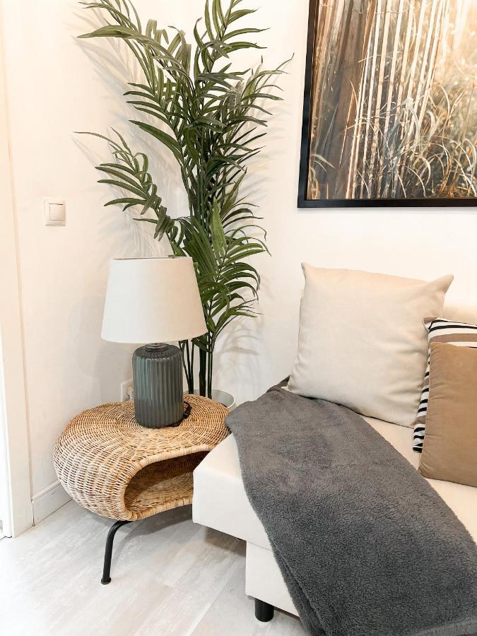 Apartamento La Construcción de Salitres Madrid Exterior foto